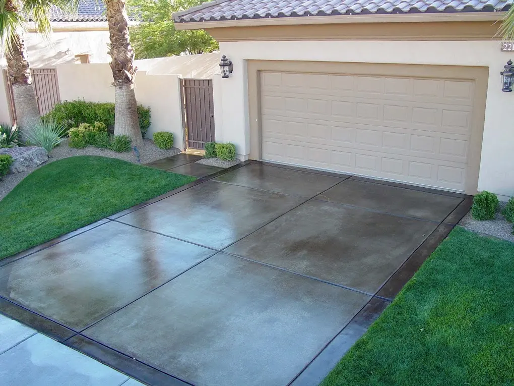 Spartan Coatings Decorative Concrete Driveway